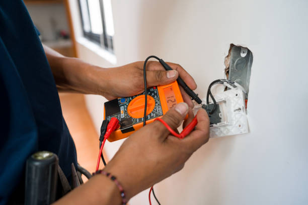 Best Licensed Electrician  in Lombard, IL